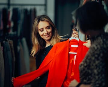 Assistant Buyer CV Example & Writing Guide for 2026