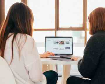 15 Best CV Templates to Download for the UK in 2025