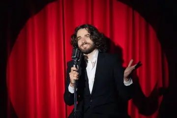 Comedian CV Example, Top Skills & Tips