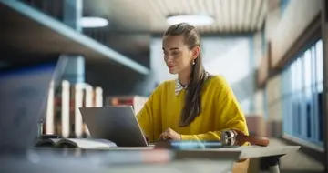 Should My Cover Letter Be in PDF or Word?