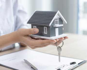 Estate Agent CV: Examples & Guide That Work