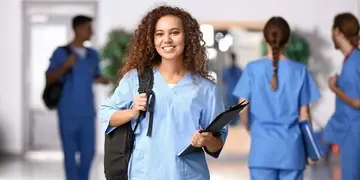 Medical Student CV Example & Writing Guide