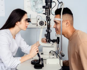 Optometrist CV Example & Step-by-Step Writing Guide