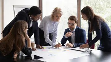 10 Organisational Skills: Examples for CV & Workplace
