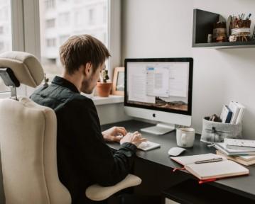 How to Write a Perfect CV in 7 Steps (UK Examples)