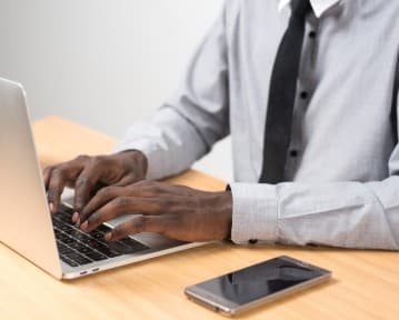 8 Short Cover Letter Samples—Simple Tips & Writing Guide