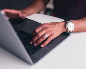 How Long Should a CV Be in 2025: 1 or 2 Pages?