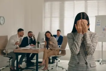 20 Signs of a Toxic Work Environment & How to Spot Them